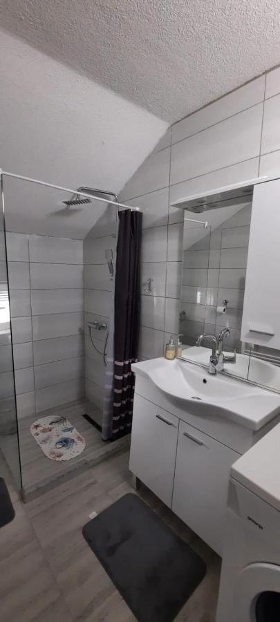 Apartman Karolina Rudanovac Buitenkant foto